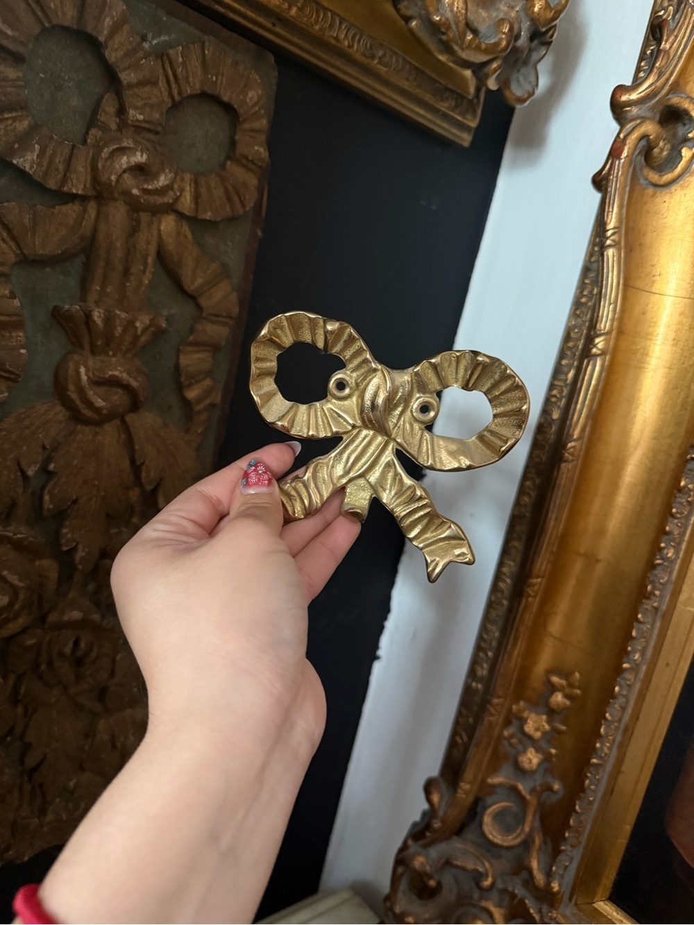 Gold Decorative Bow hook